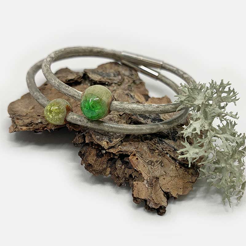 Leather Bracelet with Glazed Ceramic Beads