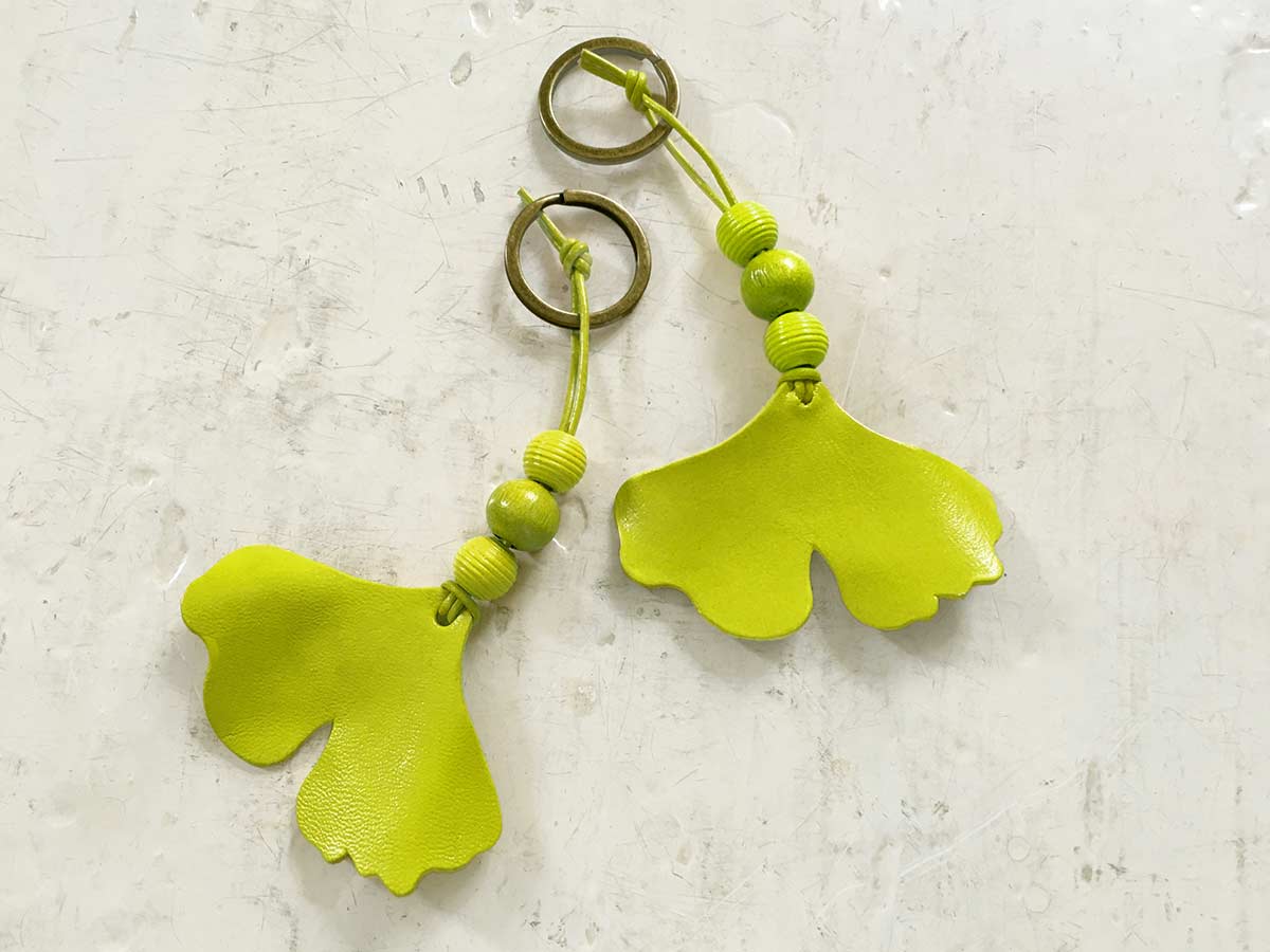 Natur-Inspired Leather Ginkgo Leaves