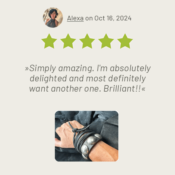 A customer's five star review