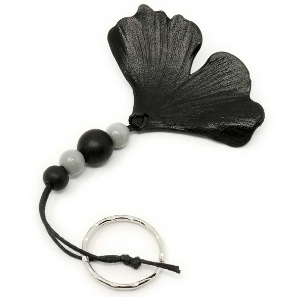 Preview: Black and Grey Ginko Keychain