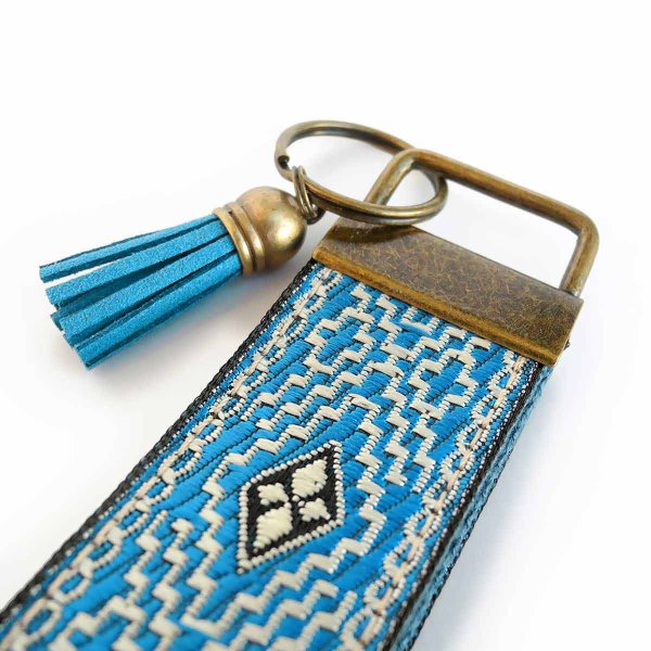 Preview: Detail of small blue keychain