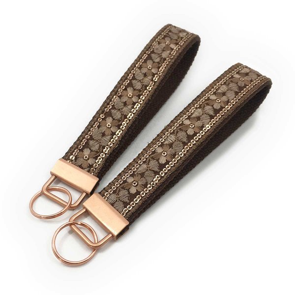 Preview: Chestnut Brown & Rose Gold Keychain Wristlet »Kerala«