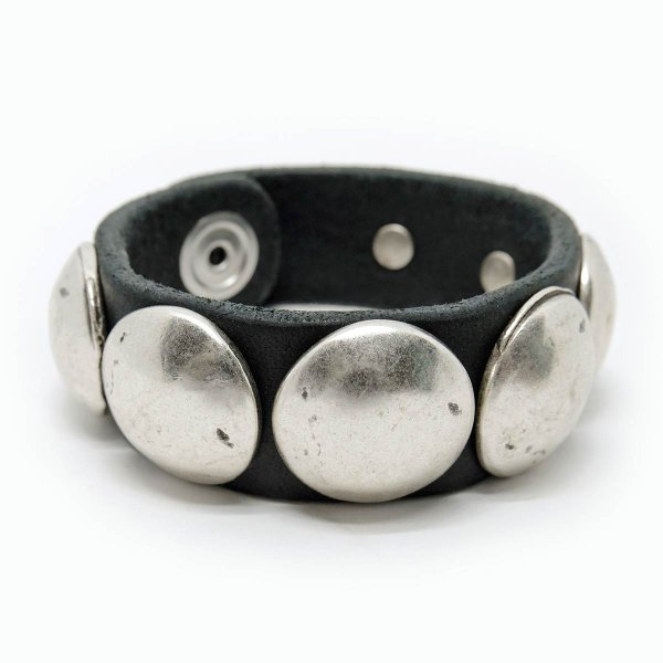 Slate Black Veg-Tan Leather Wristband