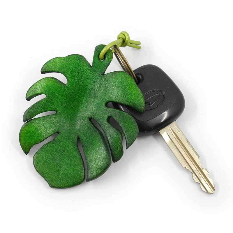 Keychain »Monstera Leaf« | Olive Green Leather