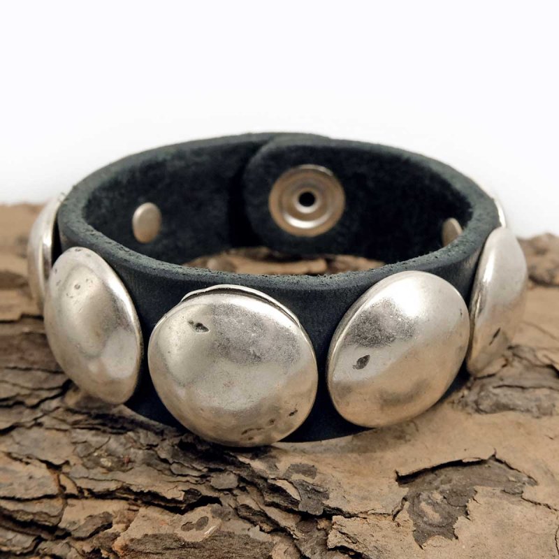 Leather Cuff »Concho Nero«