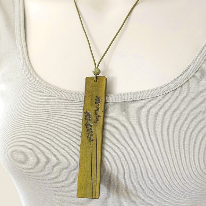 Olive Green Leather Necklace with Grasses Pendant