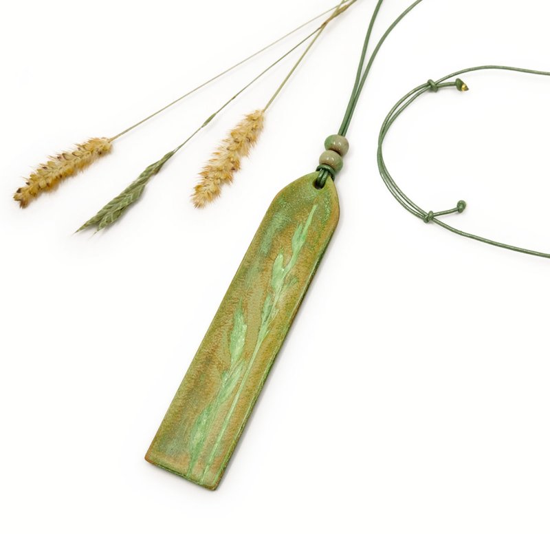 Adjustable sage green statement leather necklace with grasses pendant